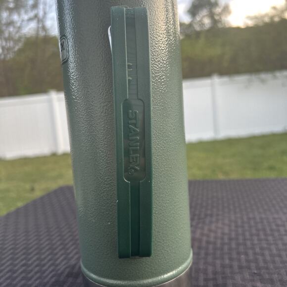 Stanley Classic Vacuum Bottle 2qt Hammertone Green Water Hot Cold Vintage - Picture 3 of 10